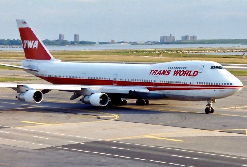 TWA 747-100